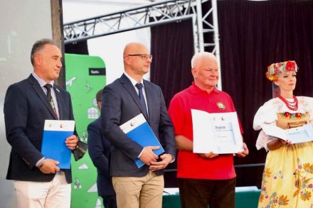 Tadeusz Leżański wśród laureatów